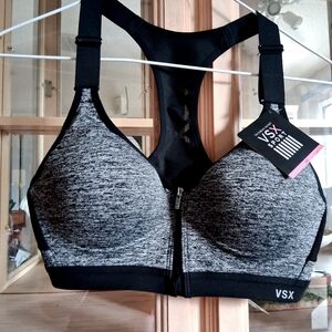 NWT VICTORIAS SECRET VSX INCREDIBLE SPORTS BRA